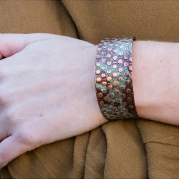 COPPER CUFFS - Picture 9 of 12